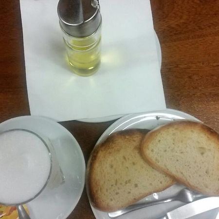 Hostal Virgen De La Encina Ponferrada Dış mekan fotoğraf